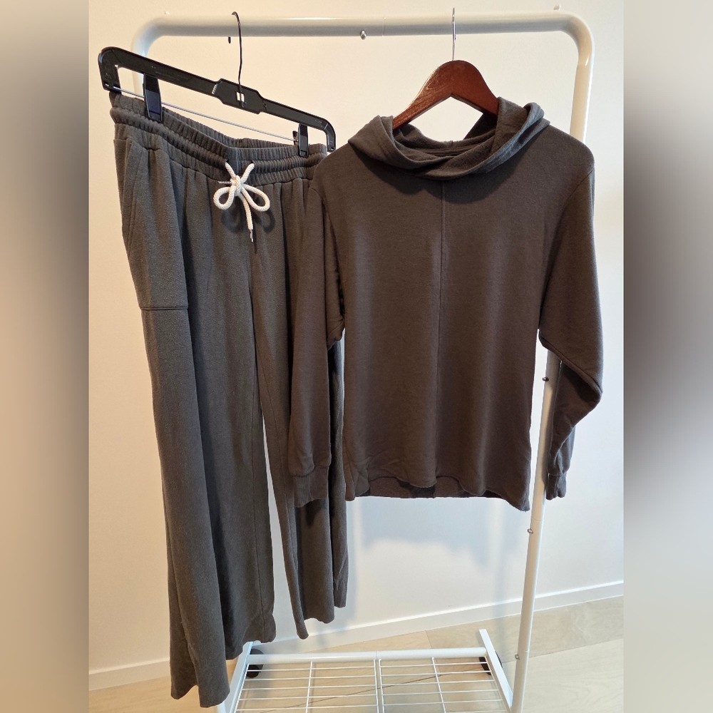 Wide Leg Lounge Set Grey And Black Fleece